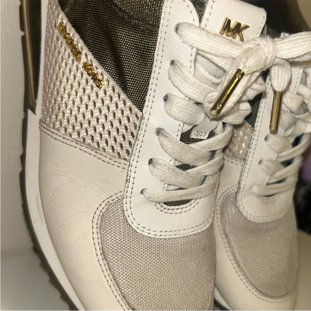Michael Kors White Forest Green Sneakers S:7.5